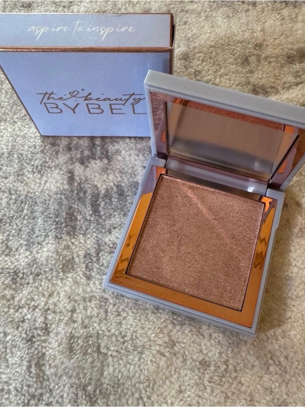 The Beauty By Bel compact highlighter shade libra